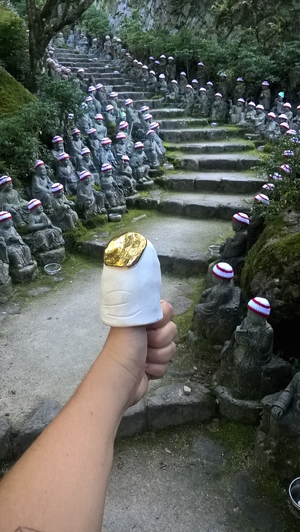 The Golden Thumb @Miyajima